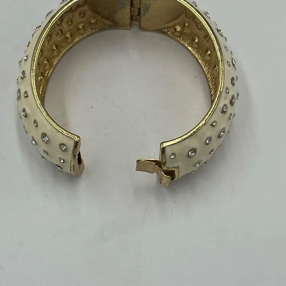 Banana Republic Cream Enamel Crystal Gold Hinge Women's Bangle‎